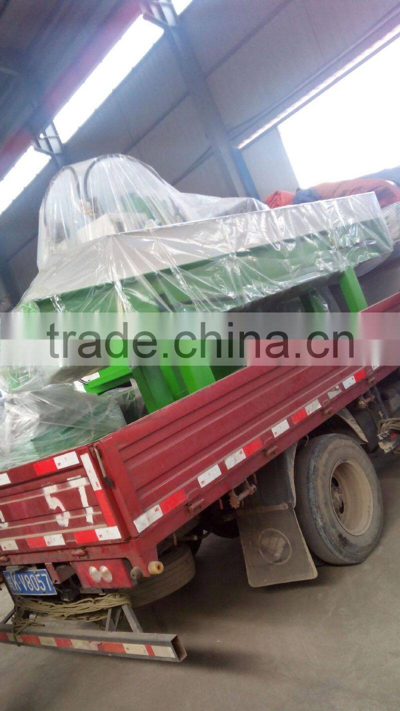 Wood sawdust machine with material in automatic