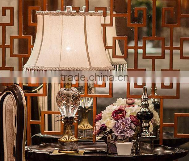 European style crystal lampbody metal leaf decorative table lamp with fabric lampshade