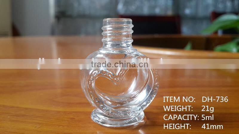 Wholesale New Style Heart Shaped Nail Polish Glass Bottle factory in China