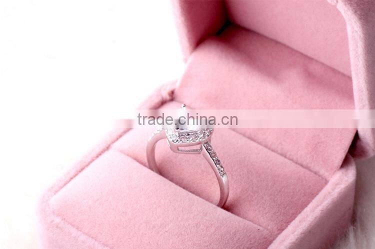 Wholesale Stock Small Order Fashion Women Heart-shaped Rings