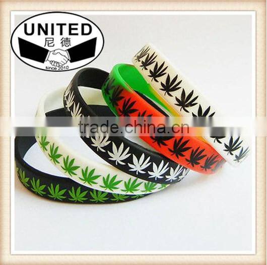 100 + Armband Lot Huge Rubber Bracelet Arm Band Silcone Wrist Band Silly Fun Kid