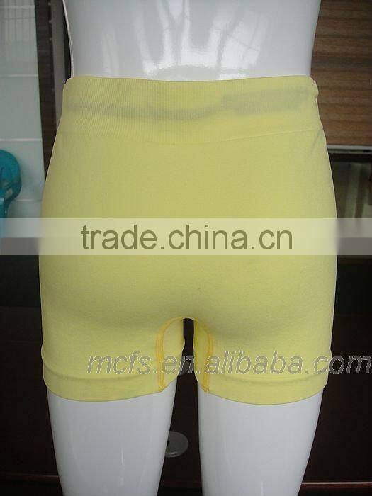 Comfortable seamless boy's underwear boxer & briefs