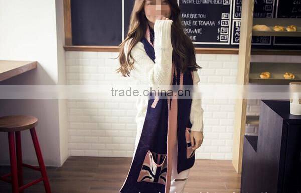 Autumn and winter latest design British flag design knit with pocket couple knit scarf