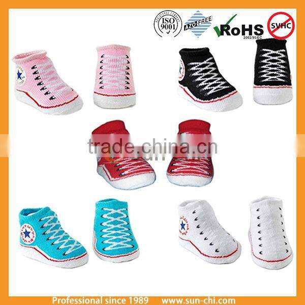 factory directly sell!hot sale! fashionable sweet-smelling soft rubber sole baby shoe socks