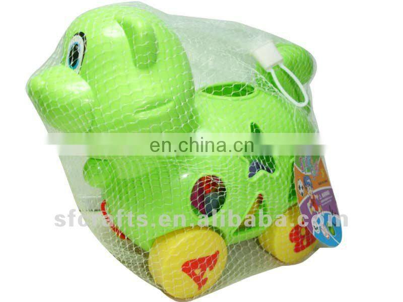 Fashion cartoon plastic pull line toy