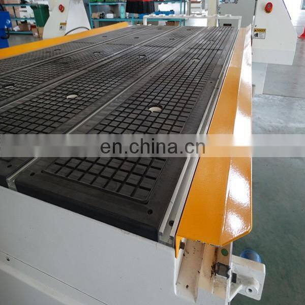 High quality wood cabinet door cnc router machine prices 1325 (1300*2500*300mm), cabinet door door vacuum membrane press machine