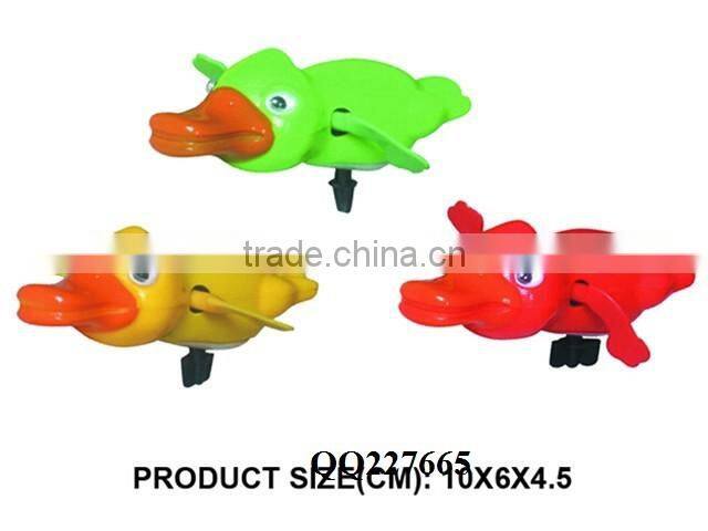 Pully wonderfull wind up animail toys cute plastic wind up toy animail