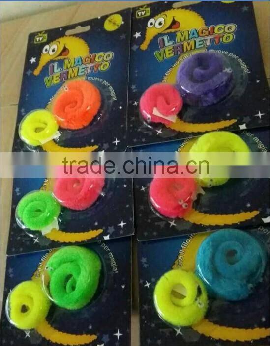 2016 trendy blister card mr fuzzy magic worm toy