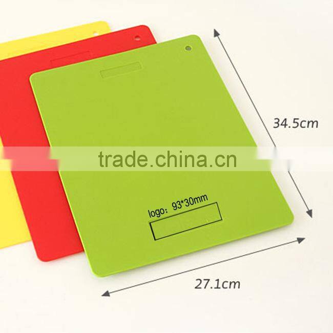 Plastic Scale Cutting Board