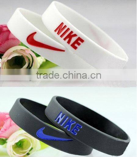 New and Fashion fancy bangles with best bangles quotes girls latest bangles