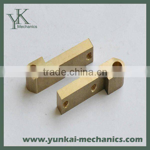 Customized 4 axis brass machinery cnc part manufacturer