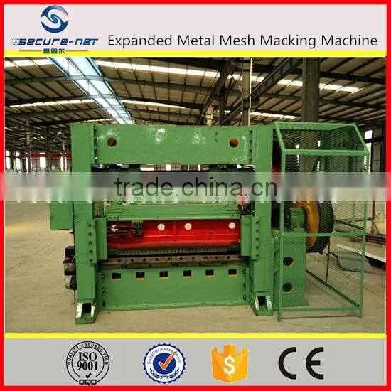 Expanded sheet metal mesh machine