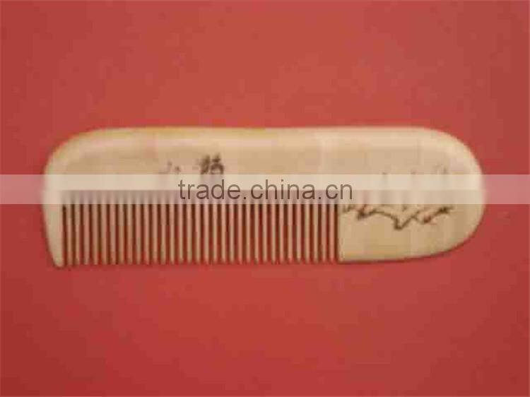 Peach Small Beard Comb