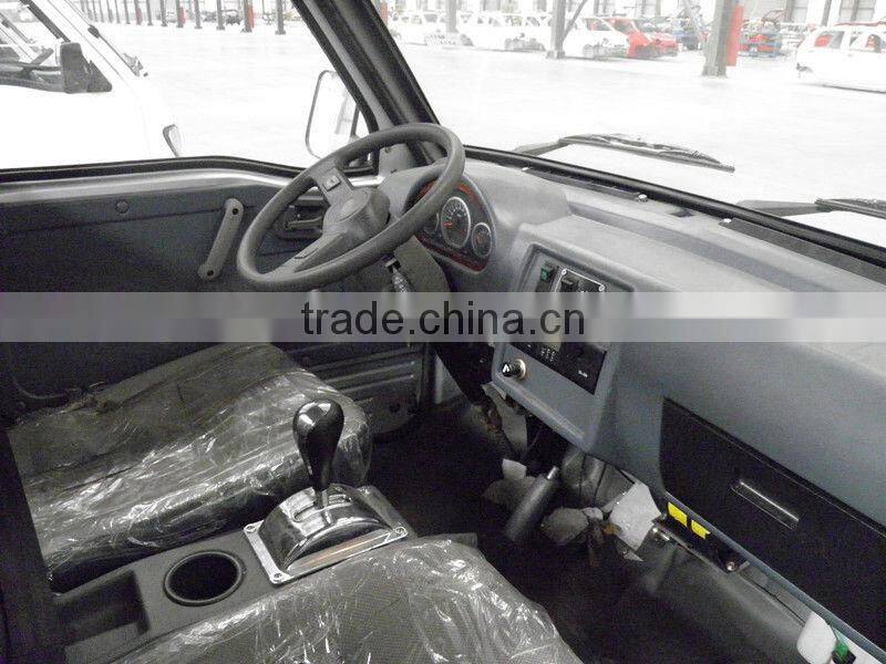 0.5 tons petrol van (LHD)