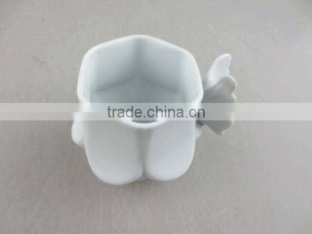 diamond white coffee cup with butterfly handle