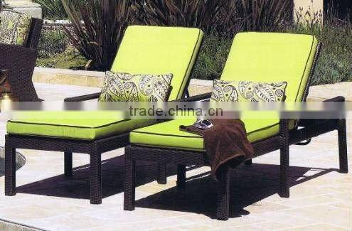 Hot sale rattan outdoor pool sunbed garden furniture chaise lounge