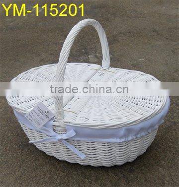 inexpensive wicker picnic basket
