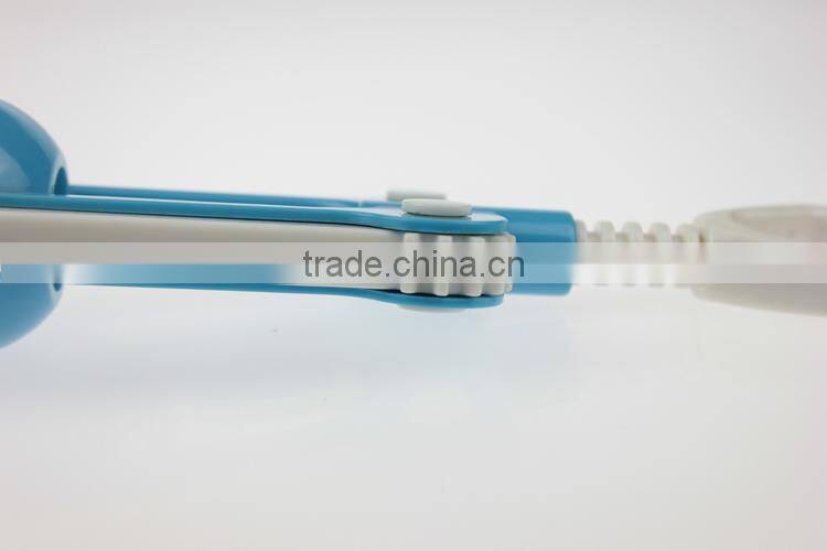 ZY-K1002 Muliti function Plastic Winged Corkscrew wine opener for wedding gift bottle opener