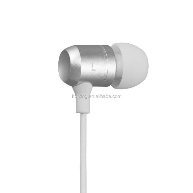 2017 new product metal earphones made in Chinese factory