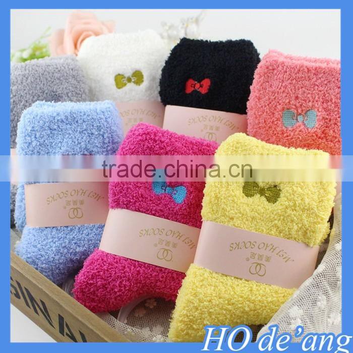 Factory direct thick warm socks embroidery women socks Imitate cashmere socks wholesale MHo-219