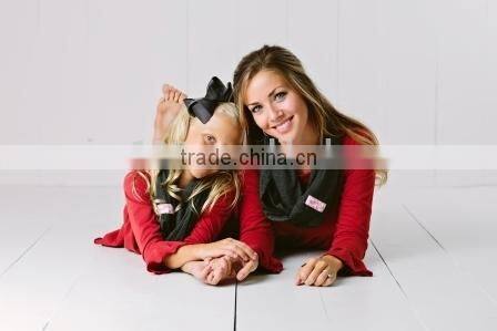 Mix color and buttons mother and daughter dress clothing sets with Printed fabric