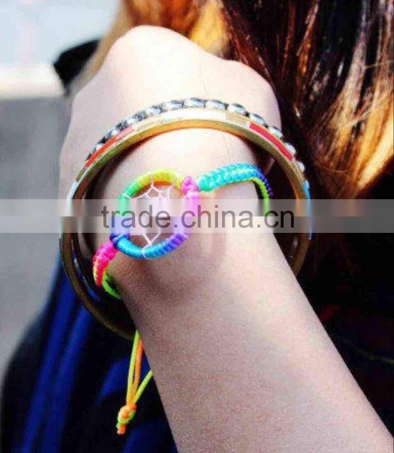 2016 New Arrival Peru colourful handmade dream catcher bracelets