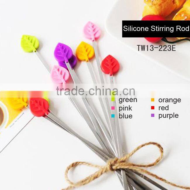 Eco-friendly silicone leaf shape metal drink stirrers