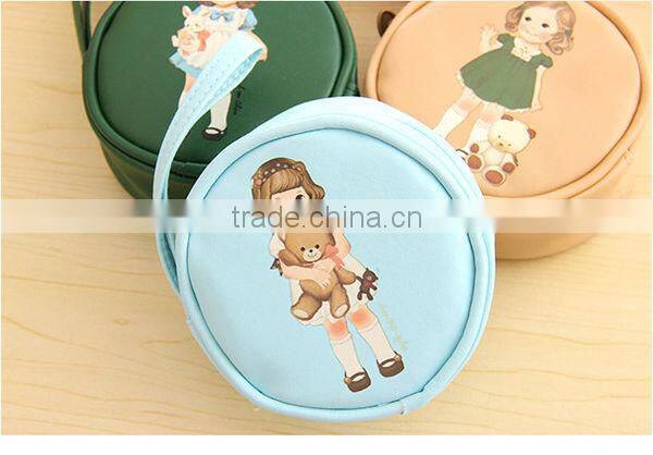 Initiative Coin Case With Doll
