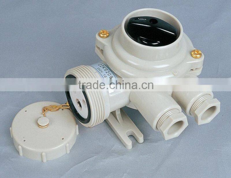 2016 New Product 10A Marine Plastic Nylon Water Tight Socket With Switch EC/CCS Certificate