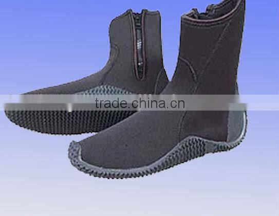 novelty design attract your your eyes neoprene diving /surfing boots