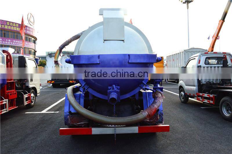 capacity 4000l-5000l 4X2 vacuum sewage tank trucks in china