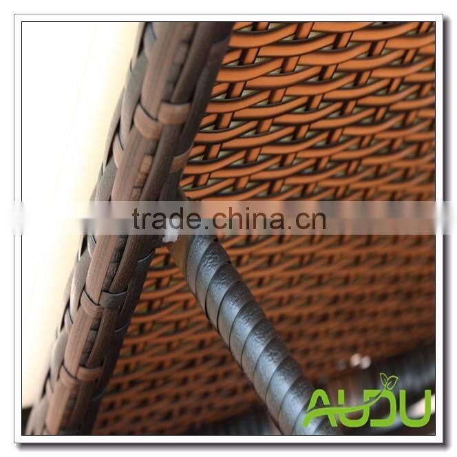 Audu Atlanta Pool Wicker Outdoor Lounger