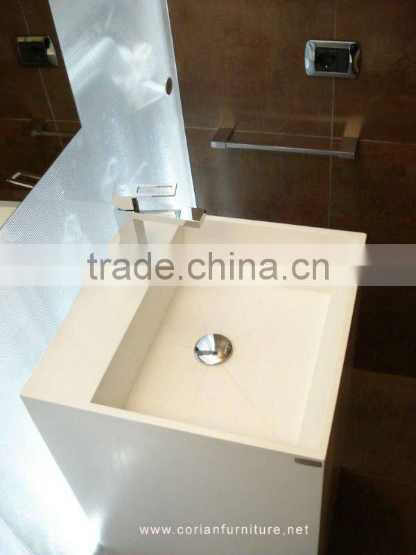 Free standing bathroom wash stand