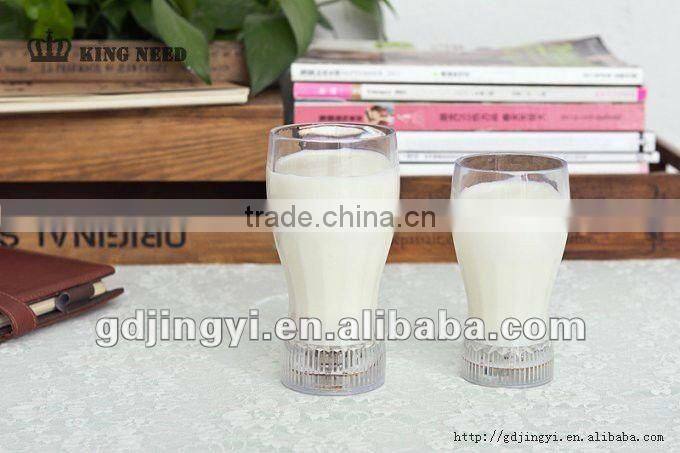 2012 Hot Plastic Beer &Juice&Whiskey Cup with LED