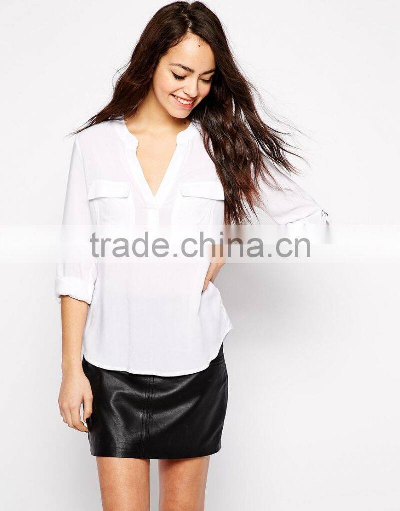 2015 new fashionable factory Soft-touch fabric Utility D-Ring Shirt with V-neckline