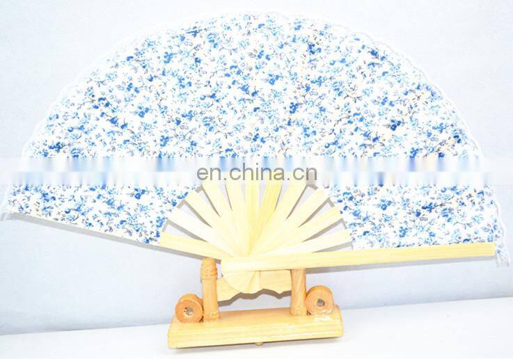 plastic hand fan wholesale on china market