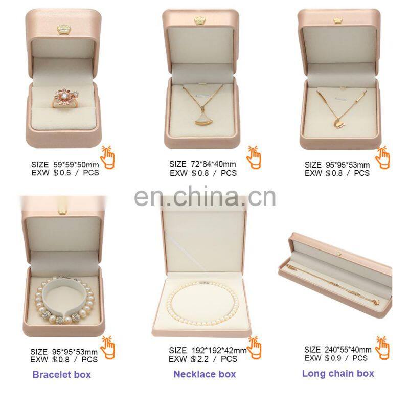 Best selling high quality custom logo  jewelry packaging box portable travel box bracelet box
