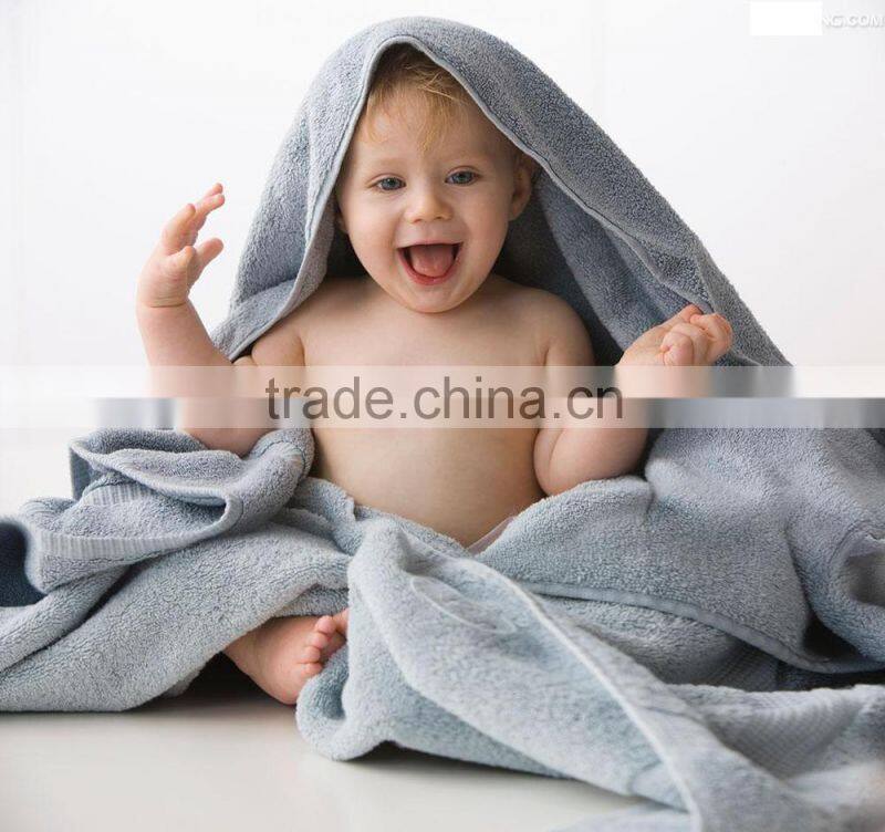 Elegant Cozy eco-friendly water absorbent microfiber printed beach towel