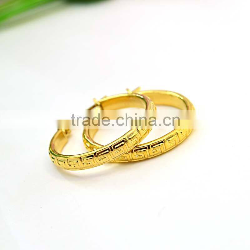 Alibaba Express Jewelry Accessories For Women Huggie Earrings Gold