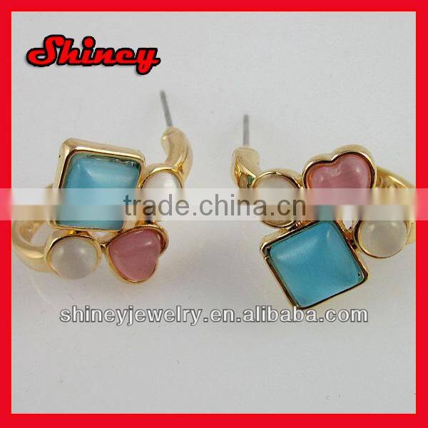 yiwu wholesale cheap jewelry crystal paved hook styled pearl earring