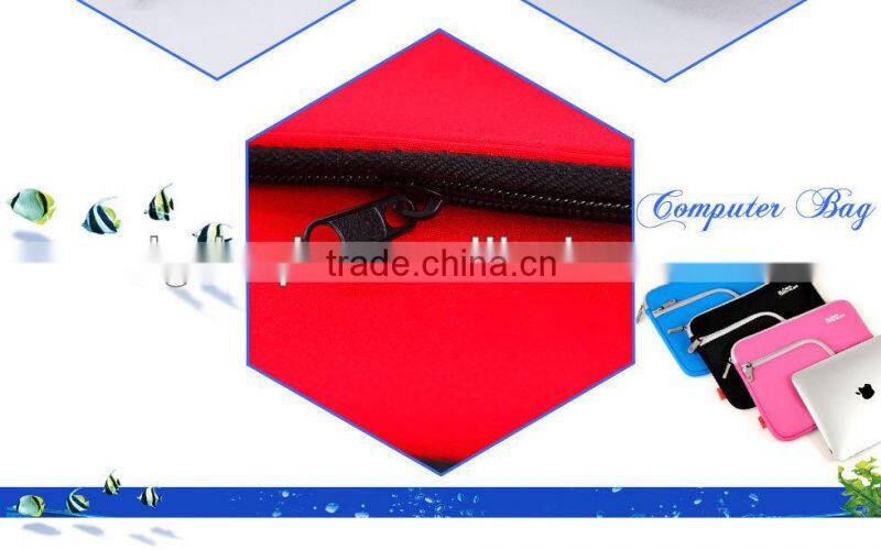 2014 New Enthusiastic Hot Laptop Sleeve with Black Zipper Decoration