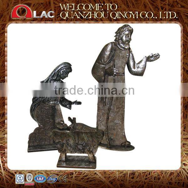 arts and crafts holly family decorations metal craft