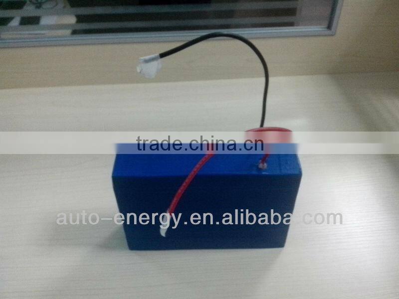 Small size, light weight 12v 35ah li ion battery pack with PCM and charger