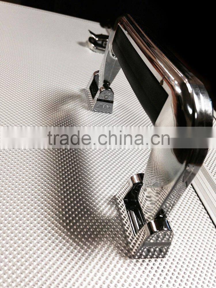 Aluminum Carrying Case for DJI Quadcopter Drones, Phantom 1, Phantom 2 Vision, Phantom 2 Vision+, Phantom 2 + Gimbal or Phantom