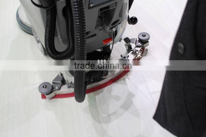 Cleaning machine hand held floor sweeper