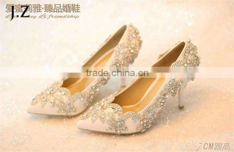 OW14 New design Wedding shoes crystal low heel shoes