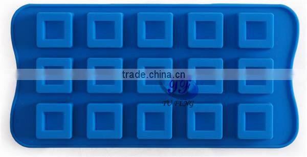 Dongguan high quality ice cube tray made in China