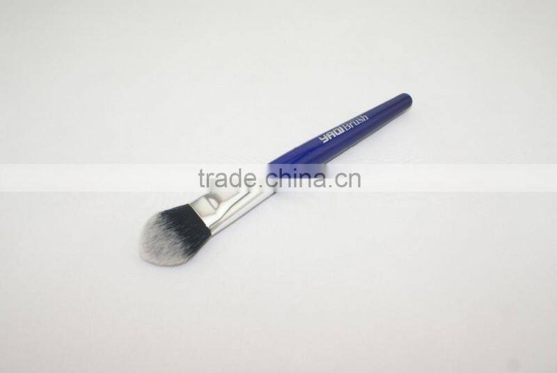 Synthetic hair Blush brush