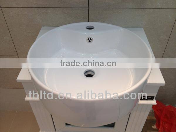 Modern furniture bathroom vanity,white small size bathroom cabinet made in China