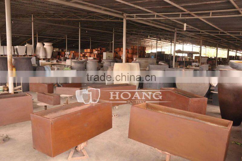 Light Cement Atlantis Jar